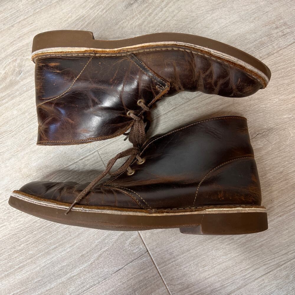 Clarks Shoes Mens Size US 9M / EU 42 Bushacre 2 Chukka Boots in Brown Leather